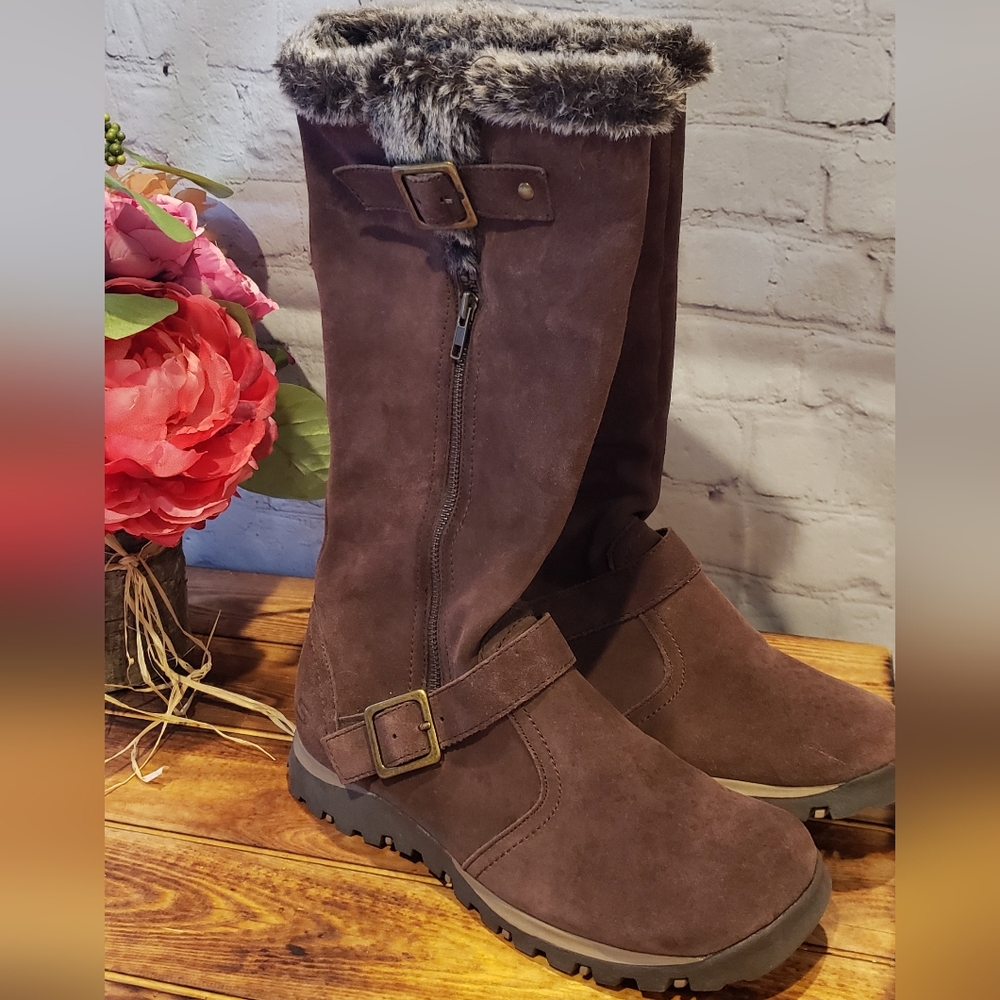 Sketchers Grand Jam Alpine Way Boots